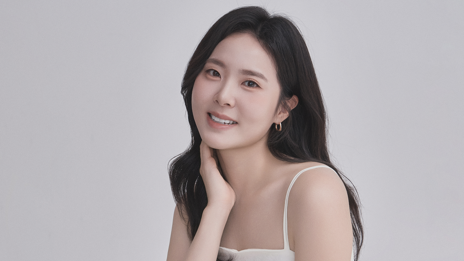 Headshot of Katy Lee