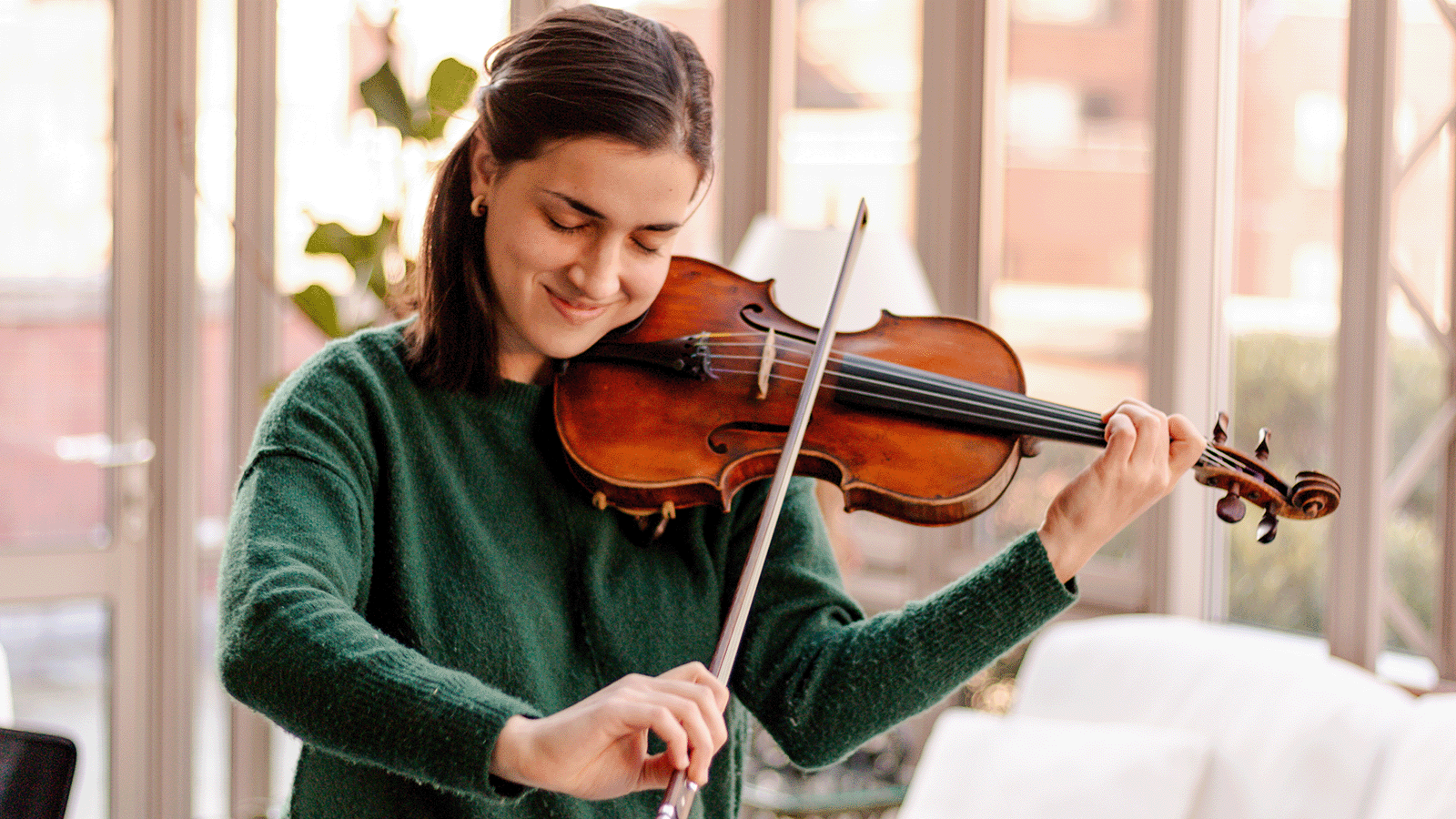 Headshot of Ruth Swope